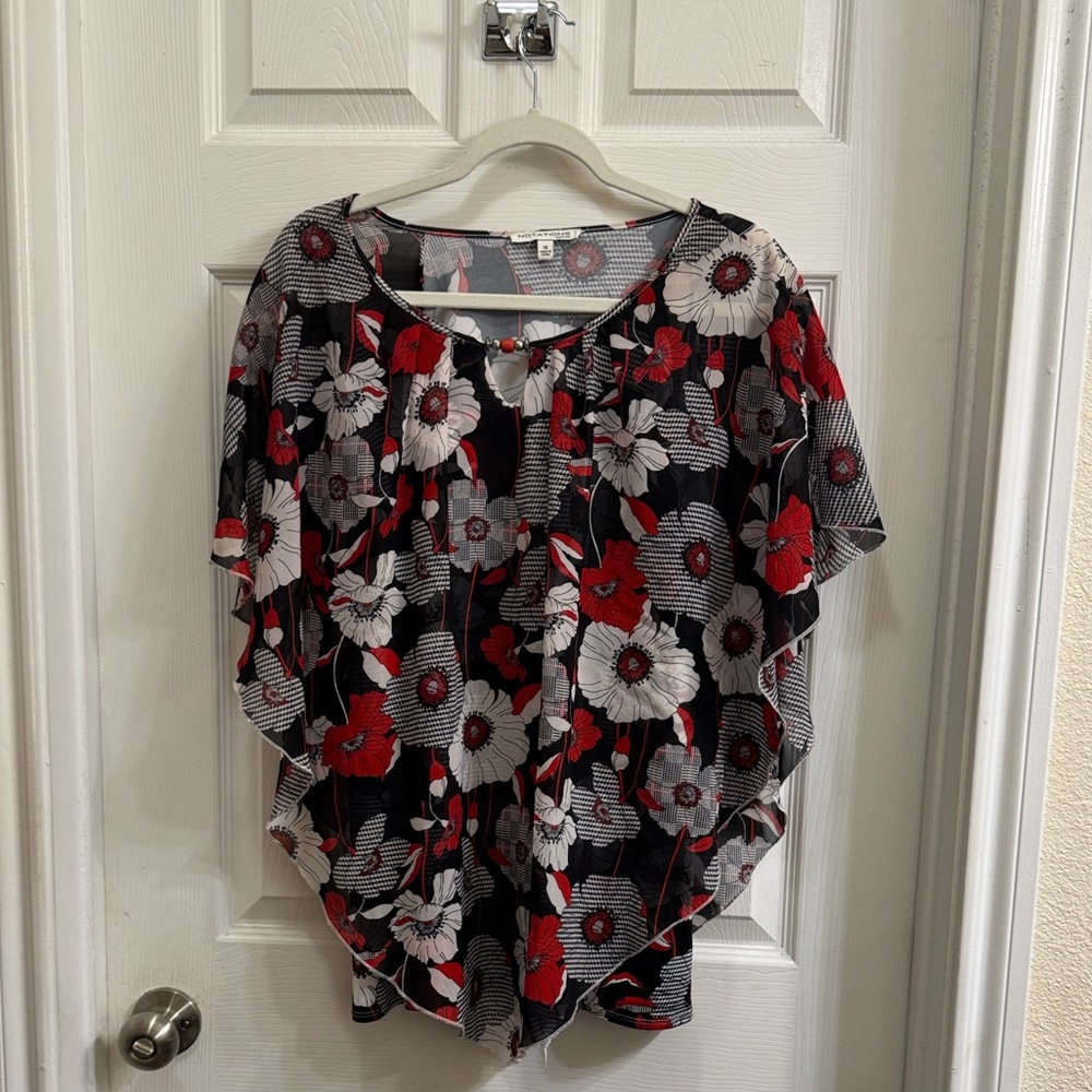 Notations Red and Black Floral Blouse